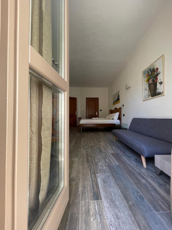 Al Laghetto La Morra Bed and Breakfast Εξωτερικό φωτογραφία