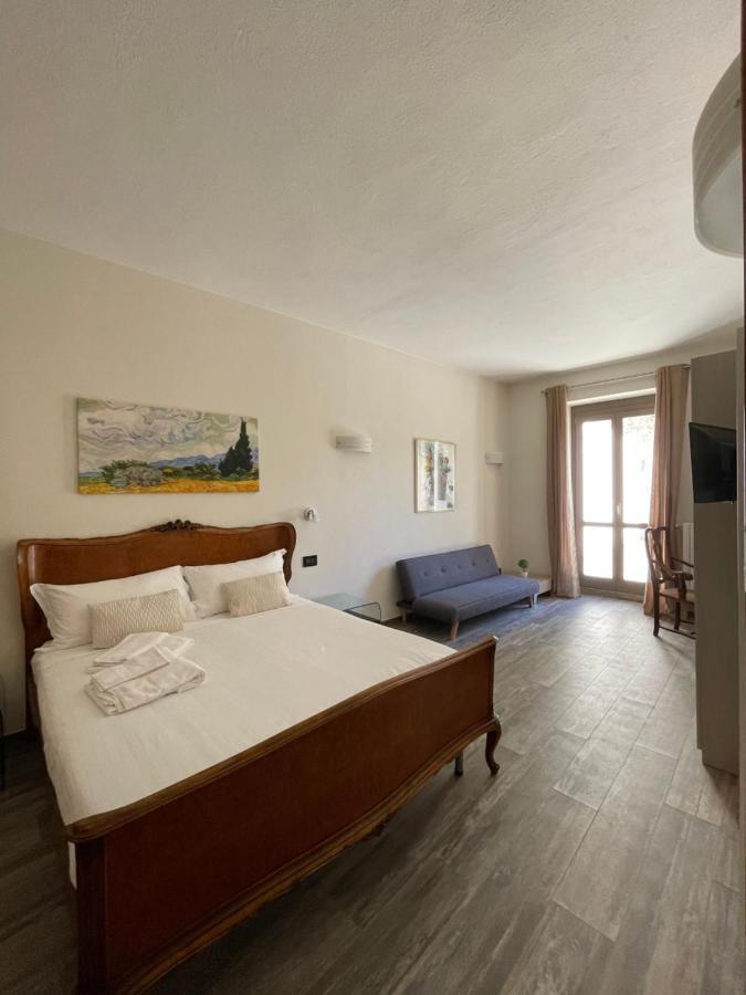 Al Laghetto La Morra Bed and Breakfast Εξωτερικό φωτογραφία