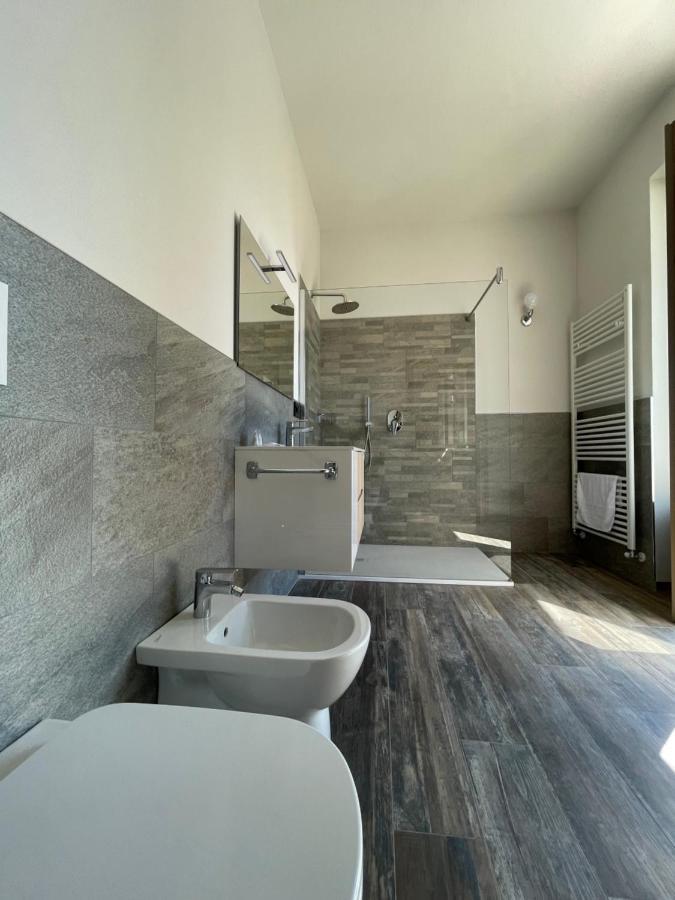 Al Laghetto La Morra Bed and Breakfast Εξωτερικό φωτογραφία