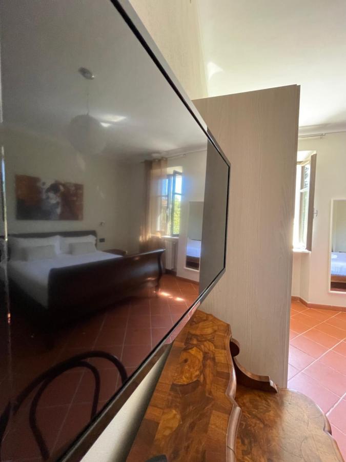 Al Laghetto La Morra Bed and Breakfast Εξωτερικό φωτογραφία