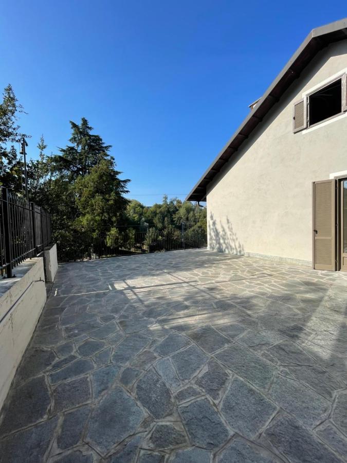 Al Laghetto La Morra Bed and Breakfast Εξωτερικό φωτογραφία