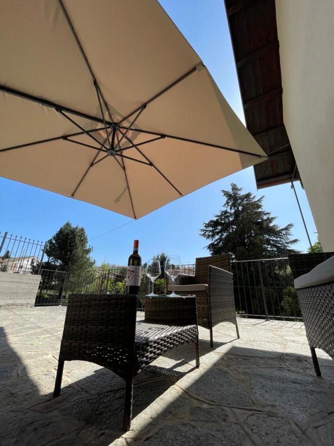 Al Laghetto La Morra Bed and Breakfast Εξωτερικό φωτογραφία