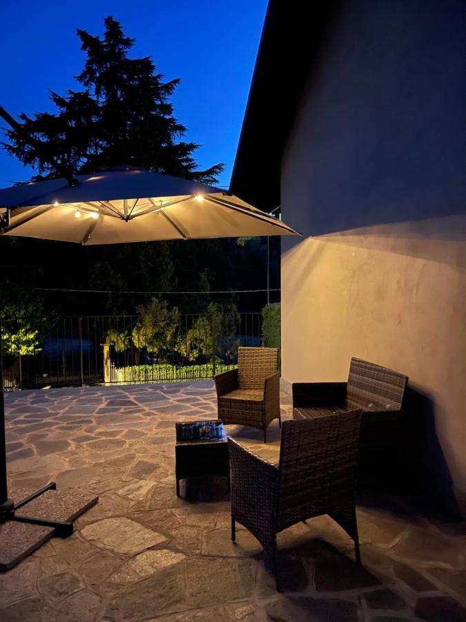 Al Laghetto La Morra Bed and Breakfast Εξωτερικό φωτογραφία