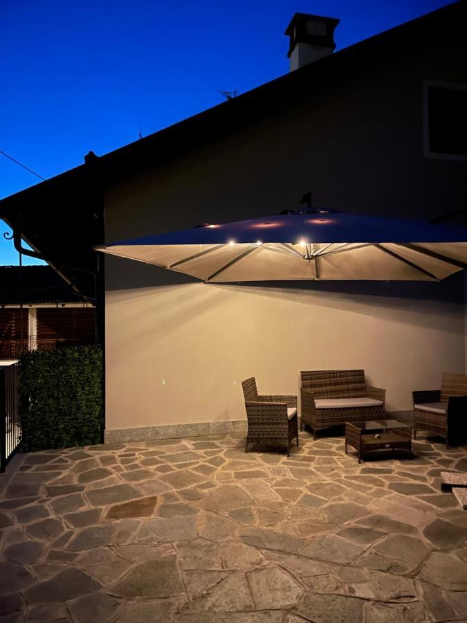 Al Laghetto La Morra Bed and Breakfast Εξωτερικό φωτογραφία
