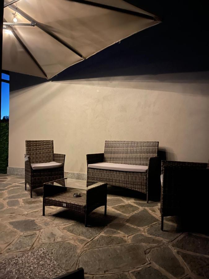 Al Laghetto La Morra Bed and Breakfast Εξωτερικό φωτογραφία